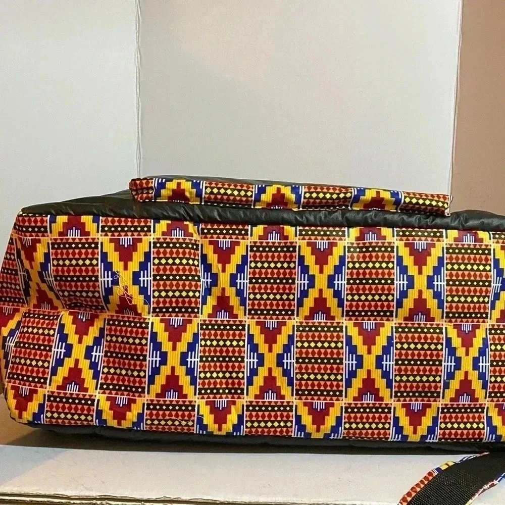 Handcrafted  unisex Ankara print vinyl leather duffel weekend travel bag - Picture 7 of 11